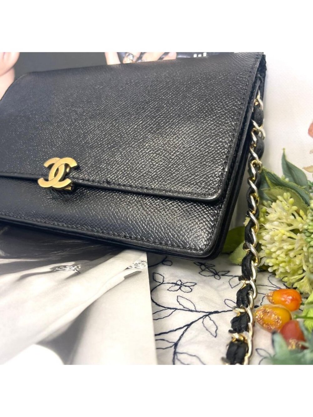 Chanel Chain Wallet Caviar Leather CC Logo - Picture 5 of 15